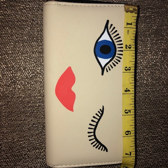 NWT T designed with❤️in Denmark zipper wallet - Picture 3 of 7